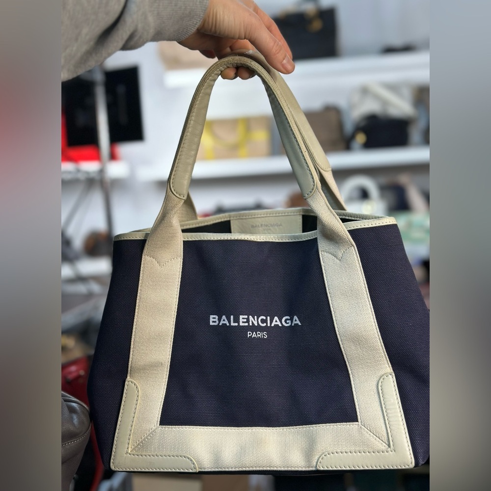 Balenciaga Tote with Pouch
